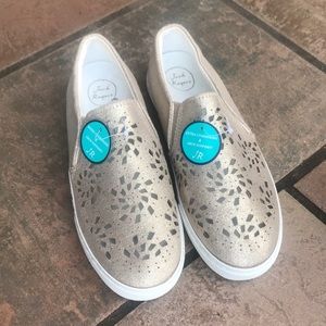 Jack Rogers slip on metallic 7.5